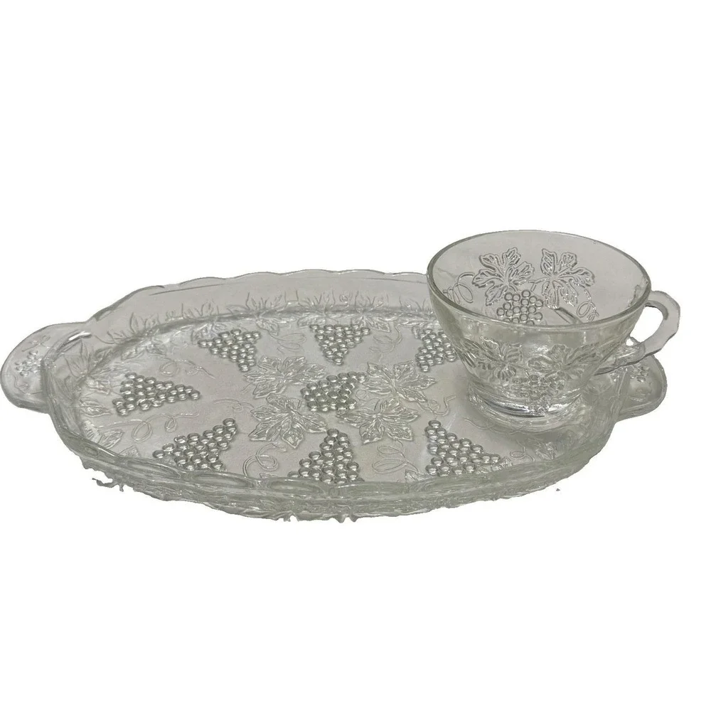 Vintage Anchor Hocking 8 Piece Set Serva-Snack Grape Pattern Clear Glass